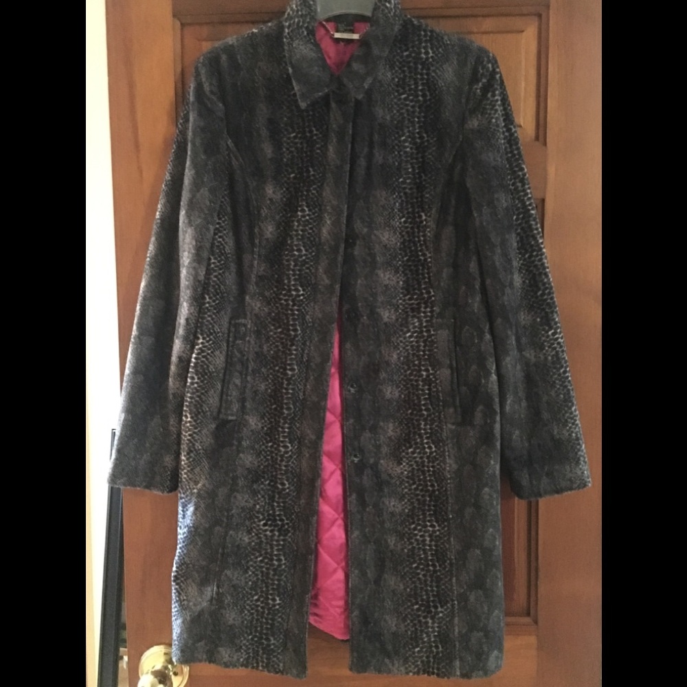 Guess coat